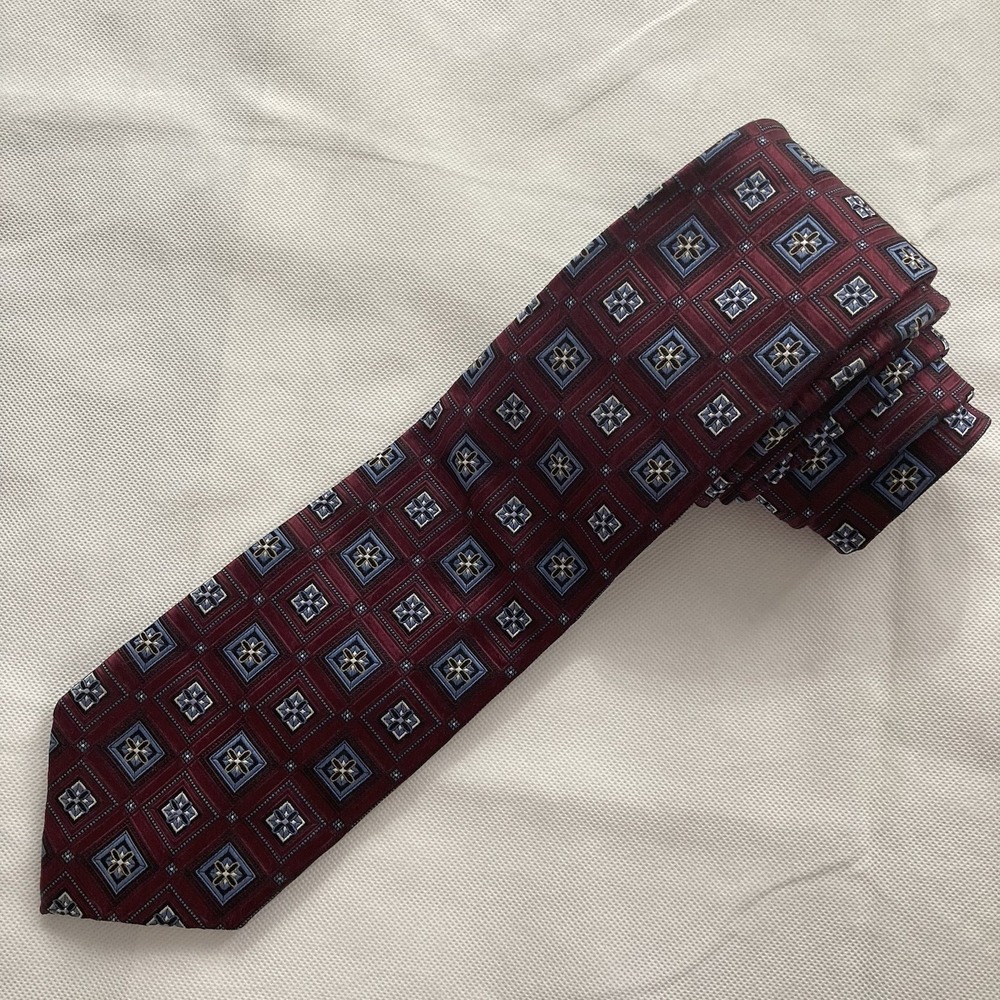 Jos A Bank Signature Gold Tie 100% Silk Burgundy Blue Geometric Jacquard USA